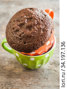 Chocolate pie in a cup filled with a liquid. Стоковое фото, фотограф Tetiana Chugunova / Фотобанк Лори
