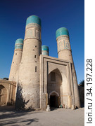 Chor Minor ( Madrasah of Khalif Niyaz-kul),  historic gatehouse for a destroyed madrasa in the historic city of Bukhara, Uzbekistan (2015 год). Стоковое фото, фотограф Куликов Константин / Фотобанк Лори