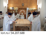 Великое освящение Воскресенского храма поселка Быково Раменского района (2020 год). Редакционное фото, фотограф Дмитрий Неумоин / Фотобанк Лори