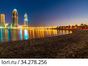 Doha, Qatar - Nov 22. 2019. District Qanat Quartier on Pearl Island. Редакционное фото, фотограф Володина Ольга / Фотобанк Лори