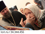 Великое освящение Троицкого храма деревни Ивашево Ногинского района (2020 год). Редакционное фото, фотограф Дмитрий Неумоин / Фотобанк Лори