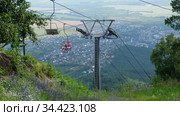 Видео подъемника на гору Церковка в Белокурихе на Алтае / Video of elevator on mount Tserkovka near Altai resort Belokurikha (2020 год). Редакционное видео, видеограф Сергей Пристяжнюк (Serg Zastavkin) / Фотобанк Лори