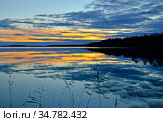 Beautiful fiery sunset. Lake Keret, Northern Karelia, Russia. Стоковое фото, фотограф Сергей Трофименко / Фотобанк Лори