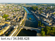 Aerial view of french city Laval, Mayenne. Стоковое фото, фотограф Яков Филимонов / Фотобанк Лори