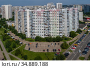 Москва, Митино, 3-й Митинский переулок, дом 1 (2020 год). Редакционное фото, фотограф glokaya_kuzdra / Фотобанк Лори