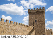 Castle on the rocky mountain (2020 год). Редакционное фото, фотограф Антон Соваренко / Фотобанк Лори