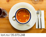 Broth Olla Morellana with beans and vegetables, Spanish cuisine. Стоковое фото, фотограф Яков Филимонов / Фотобанк Лори