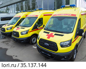 Новые медицинские реанимобили (2020 год). Редакционное фото, фотограф Вячеслав Палес / Фотобанк Лори