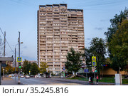 Москва, Орехово Борисово Северное, Борисовский проезд, дом 16. Редакционное фото, фотограф glokaya_kuzdra / Фотобанк Лори