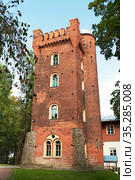 PAVLOVSK, Leningrad Region, Russia-September 11, 2019: Bryullov's Dacha/Gorchakov School. Tower. Observatory. Редакционное фото, фотограф Филатова Ирина / Фотобанк Лори