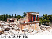 The Palace of Knossos in Crete, Heraklion, Greece (2017 год). Стоковое фото, фотограф Наталья Волкова / Фотобанк Лори