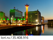 Square Cumhuriyet Meydani in Izmir, Turkey. Стоковое фото, фотограф Яков Филимонов / Фотобанк Лори