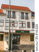 The facade of the post office with a sign POSTA (eng. post office) in Heviz town, Hungary. Стоковое фото, фотограф Николай Коржов / Фотобанк Лори