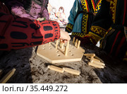 Ненецкая национальная игра-головоломка "Тебко" Стоковое фото, фотограф Яковлев Сергей / Фотобанк Лори