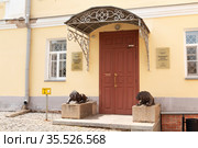 Russia,  Great Novgorod - July 13, 2020: Vladychnaya (Faceted) chamber, built in 1433. It was part of the complex of buildings of the Vladychny Dvor. Редакционное фото, фотограф Филатова Ирина / Фотобанк Лори