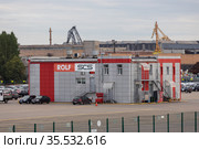 Автомобильный терминал Rolf в порту Санкт-Петербурга (2020 год). Стоковое фото, фотограф Алексей Шматков / Фотобанк Лори