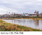 Кремль, Троицкий собор, Покровская церковь и Крестовоздвиженский собор. Верхотурье (2012 год). Редакционное фото, фотограф Сергей Афанасьев / Фотобанк Лори