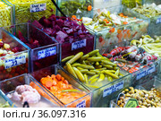 Pickled vegetables marinades at the turkish market. Стоковое фото, фотограф Яков Филимонов / Фотобанк Лори