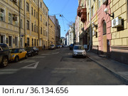 Улица Машкова. Басманный район. Город Москва (2019 год). Редакционное фото, фотограф lana1501 / Фотобанк Лори