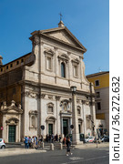 Church of Santa Maria in Traspontina on via della Conciliazione in Rome, Italy (2017 год). Редакционное фото, фотограф Наталья Волкова / Фотобанк Лори