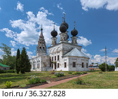 Церковь Воскресения Христова в селе Сусанино, Костромская область. Церковь изображена на картине А.К. Саврасова "Грачи прилетели" (2021 год). Стоковое фото, фотограф Михаил Марковский / Фотобанк Лори