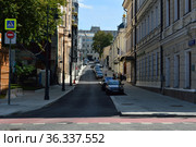 Звонарский переулок. Мещанский район. Город Москва (2019 год). Редакционное фото, фотограф lana1501 / Фотобанк Лори