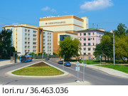 Modern building of Electrozavod in Moscow, a diversified holding company: Moscow, Russia - August 09, 2021. Редакционное фото, фотограф Алексей Голованов / Фотобанк Лори