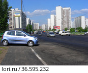 Новокосинская улица. Район Новокосино. Город Москва (2012 год). Редакционное фото, фотограф lana1501 / Фотобанк Лори