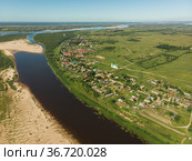 Вид на село Ломоносово с высоты птичьего полета. Россия, Архангельская область, Холмогорский район (2021 год). Стоковое фото, фотограф Яковлев Сергей / Фотобанк Лори