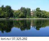 Егерский пруд. Район Сокольники. Город Москва (2013 год). Стоковое фото, фотограф lana1501 / Фотобанк Лори