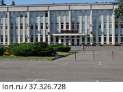 Павильон 230 "Дирекция ГАО ВВЦ корп.№ 1". ВВЦ (ВДНХ). Город Москва (2012 год). Редакционное фото, фотограф lana1501 / Фотобанк Лори