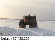 Северодвинск. Вездеход "Каракат" на колесах низкого давления. Россия, Архангельская область (2022 год). Редакционное фото, фотограф Яковлев Сергей / Фотобанк Лори