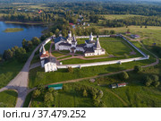 Ферапонтов Белозерский Богородице-Рождественский монастырь (аэросъемка). Вологодская область, Россия (2021 год). Стоковое фото, фотограф Виктор Карасев / Фотобанк Лори