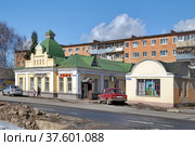 Дом фабриканта Баранова, нач.1900-х гг. на Царской улице (ул Кирова). Город Павловский Посад, Московская область. Виды города. (2022 год). Редакционное фото, фотограф stargal / Фотобанк Лори
