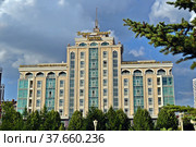 Гостиница bilyar palace в Казани (2019 год). Редакционное фото, фотограф Лариса Вишневская / Фотобанк Лори