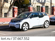 BMW i3 (2022 год). Редакционное фото, фотограф Art Konovalov / Фотобанк Лори