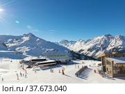 Panorama of the Austrian ski resort of Ischgl. Taken at the main Idalp plateau. (2014 год). Редакционное фото, фотограф Наталия Попова / Фотобанк Лори