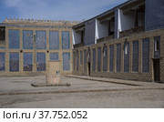 Двор гарема во дворце Тош-Хуали, Хива, Узбекистан (2015 год). Редакционное фото, фотограф Дымов Игорь / Фотобанк Лори