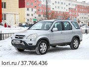 Honda CR-V (2016 год). Редакционное фото, фотограф Art Konovalov / Фотобанк Лори