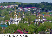 Вид с высоты на улицы Переславля-Залесского, Ярославская область (2022 год). Редакционное фото, фотограф Natalia Sidorova / Фотобанк Лори