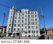 47 Shchepkina Street, building 1, Moscow. Apartment house of A.D. Chernyatin, (1914, architect E. K. Nirnsee) (2022 год). Редакционное фото, фотограф Овчинникова Ирина / Фотобанк Лори