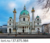 External view of Karlskirche in Vienna, Austria. Стоковое фото, фотограф Яков Филимонов / Фотобанк Лори
