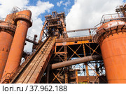 Old abandoned Metallurgical Plant (2021 год). Стоковое фото, фотограф Евгений Ткачёв / Фотобанк Лори