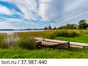 Typical landscape of the Kizhi island (2021 год). Редакционное фото, фотограф Михаил Аккуратoв / Фотобанк Лори