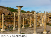 Aphrodisias theater and baths. Стоковое фото, фотограф Яков Филимонов / Фотобанк Лори