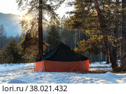 Image with tent. Стоковое фото, фотограф Ирина Толокновская / Фотобанк Лори