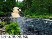 Yukankoski waterfall (White bridges) on the river Kulismayoki, Russia, Karelia. Стоковое фото, фотограф Константин Лабунский / Фотобанк Лори