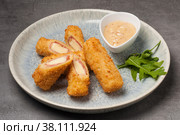 cordon bleu appetizer with cheese and deep-fried ham. Стоковое фото, фотограф Дмитрий Ульянов / Фотобанк Лори