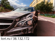 Chocolate Mercedes Benz car CLS Coupe (2022 год). Редакционное фото, фотограф Евгений Ткачёв / Фотобанк Лори