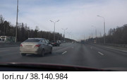 Москва автодорога МКАД осенью (2022 год). Редакционное видео, видеограф Дмитрий Неумоин / Фотобанк Лори